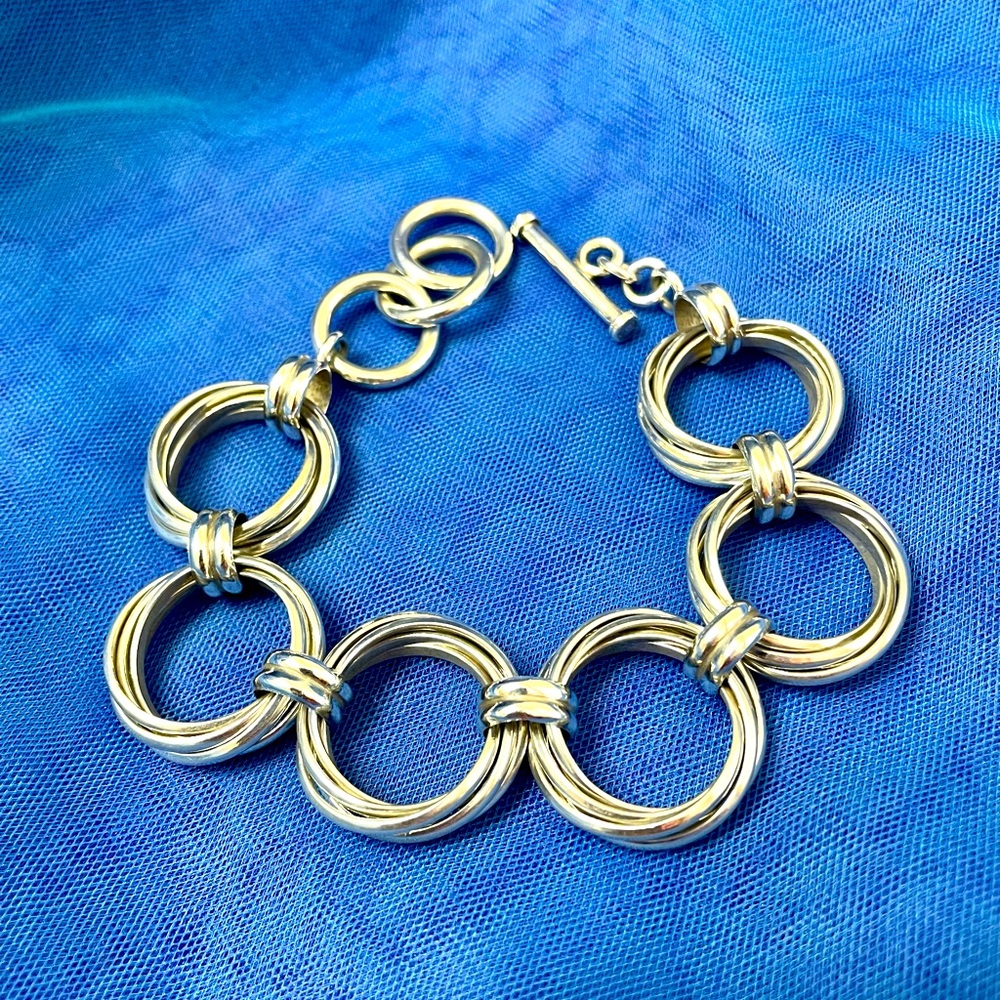 Silpada .925 Sterling Silver Circle Bracelet. Vintage.